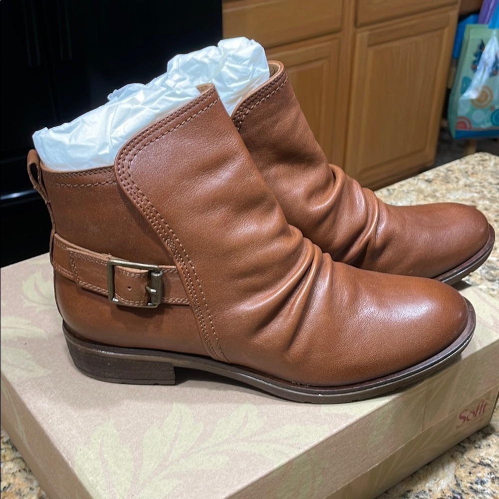 Never worn brown leather ankle boots  by Sofft.